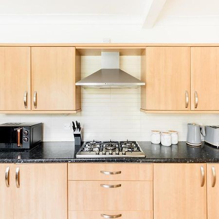 Beautiful 6 Bedroom House For 17 Guests Next To Edgbaston Stadium Birmingham Extérieur photo