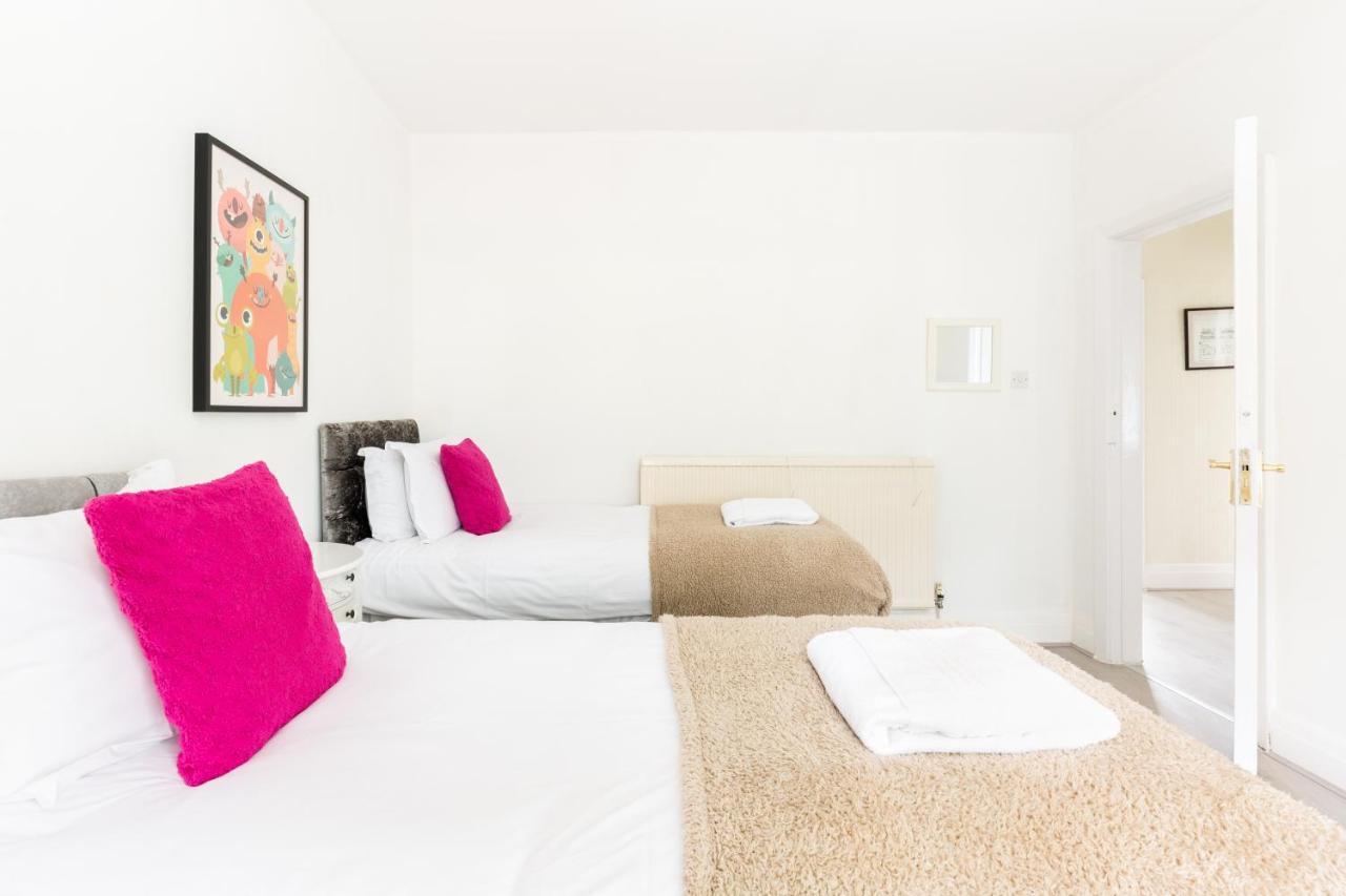 Beautiful 6 Bedroom House For 17 Guests Next To Edgbaston Stadium Birmingham Extérieur photo