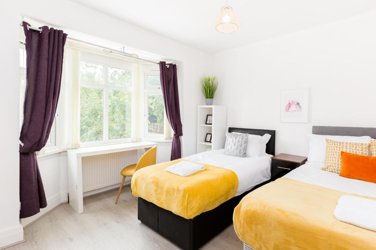 Beautiful 6 Bedroom House For 17 Guests Next To Edgbaston Stadium Birmingham Extérieur photo