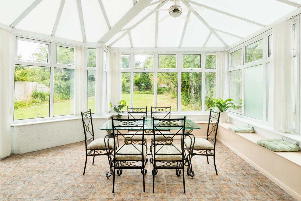 Beautiful 6 Bedroom House For 17 Guests Next To Edgbaston Stadium Birmingham Extérieur photo